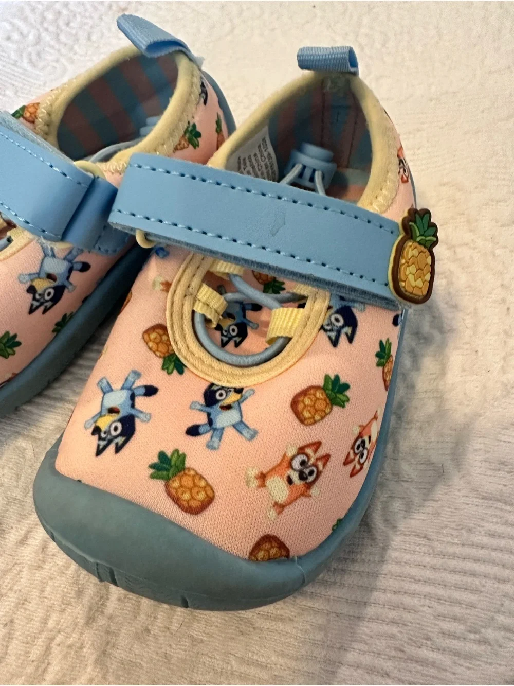 Ground Up Toddler Girl's Bluey Quick-Drying Water Shoes Toggle Lace 5/6 Moccasin